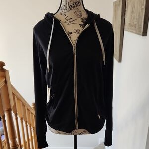 Vuori Black Hoodie Sz M